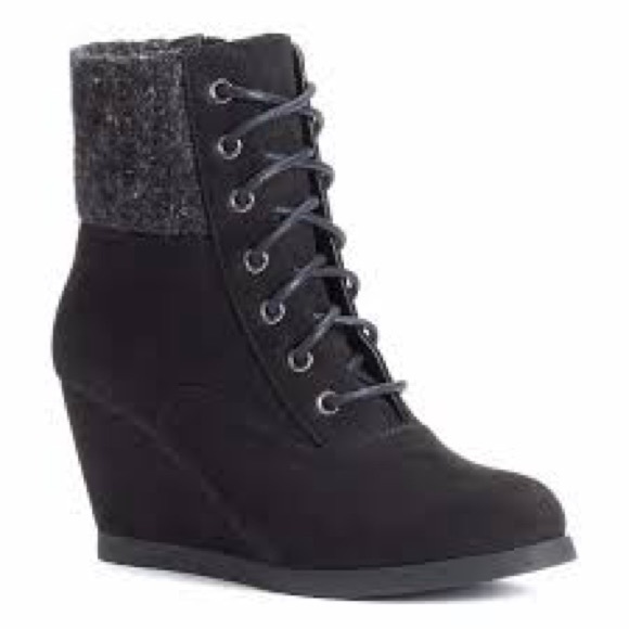 SO Shoes - Ladies suede wedge boots